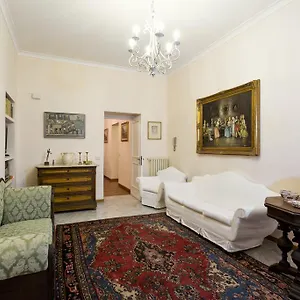  Apartment Fontana De Trevi Italy